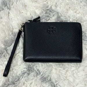 Tory Burch Marion Wristlet